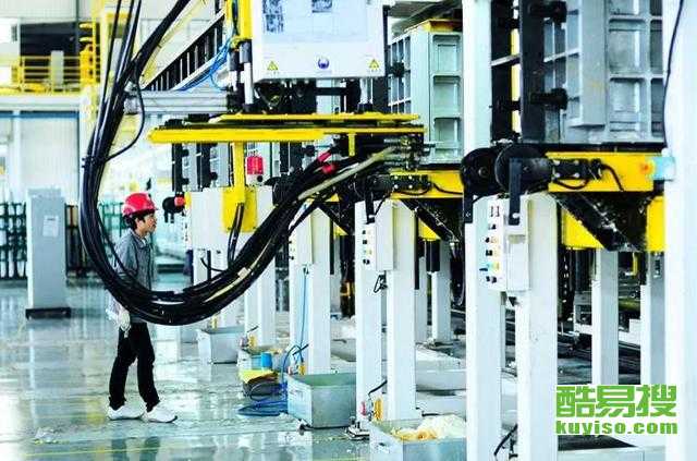 成都酷易搜 用鏡頭捕捉城市故事的專業影視拍攝團隊
